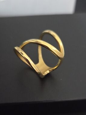 316-L Stainless Steel Gold Plated Gold Open Wave Statement Ring Size 5.5
